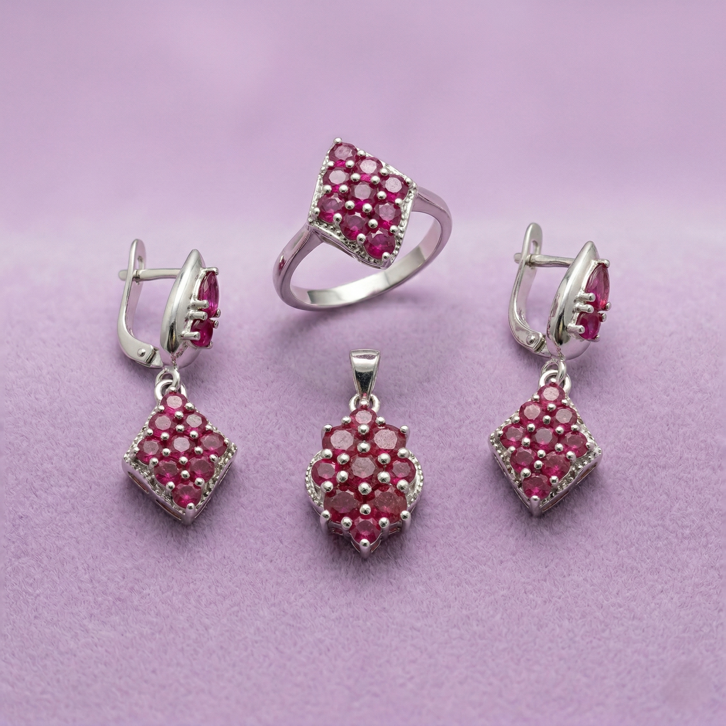 The Regal Crimson Rhombus Set