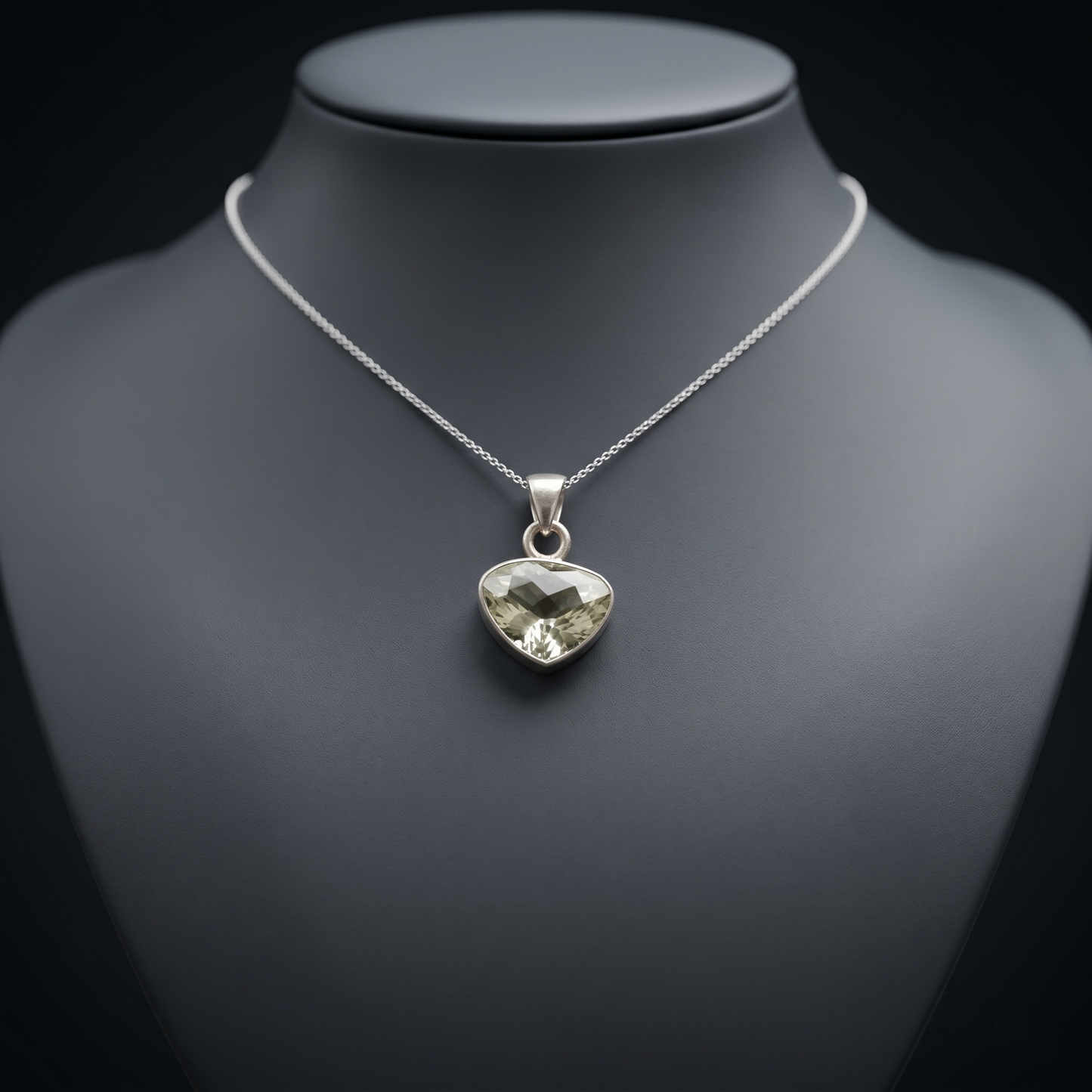 Heart of Heritage Silver Amethyst Pendant