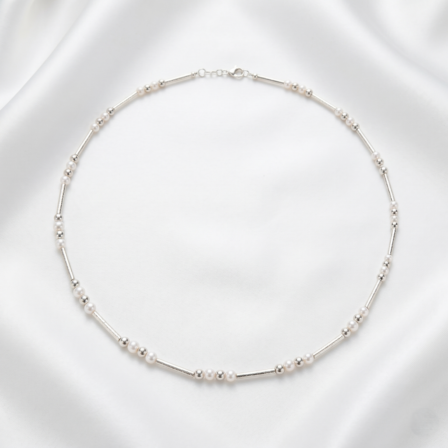 Elegant Silver Bar and Pearl Necklace