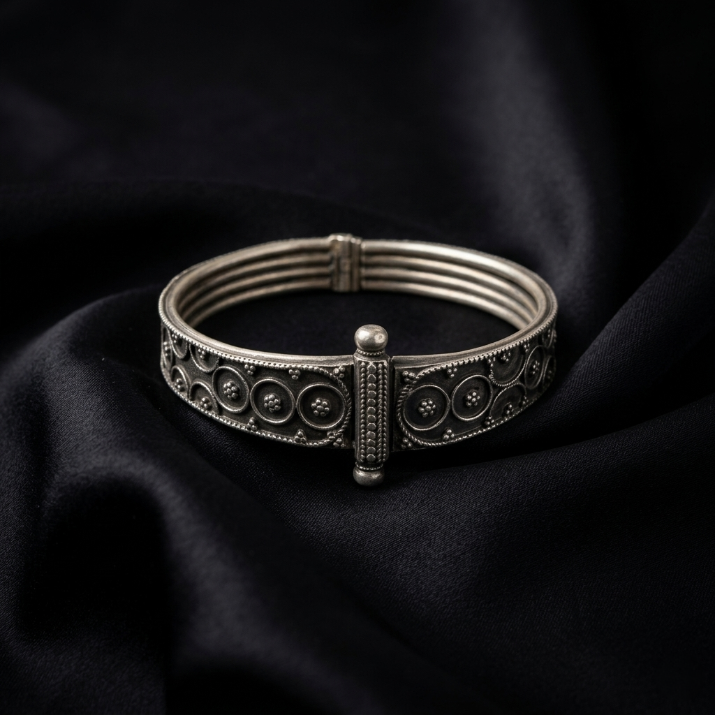 Antique Intricate Filigree 92.5 Silver Kada