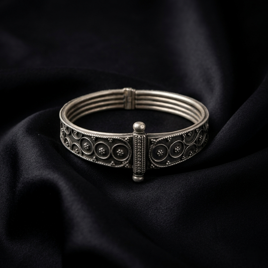 Antique Intricate Filigree 92.5 Silver Kada