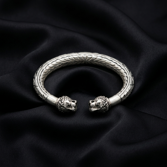 Classic Dual Lion Head Silver Kada