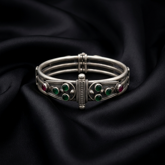 Vintage Tribal Emerald & Ruby Silver Kada
