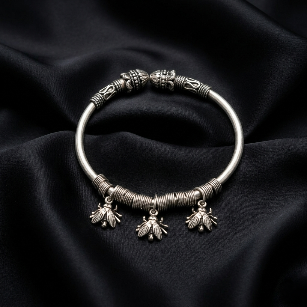 Sterling Silver Bee Charm Kada Bracelet