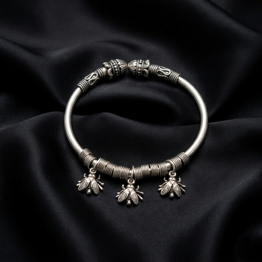 Sterling Silver Bee Charm Kada Bracelet