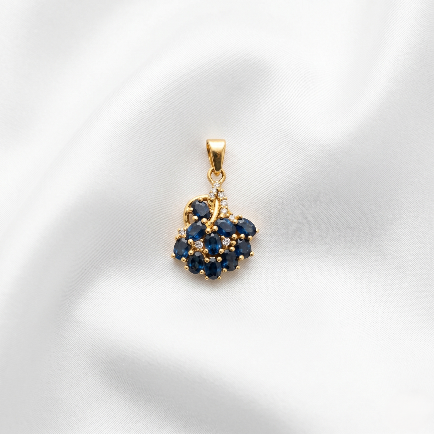 Blue Sapphire Cluster Silver Pendant