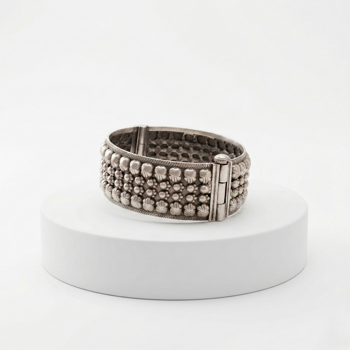 Antique Floral Textured Pure Silver Kada
