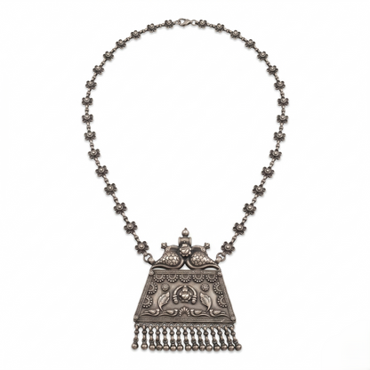 Intricate Floral Silver Necklace With Pendant