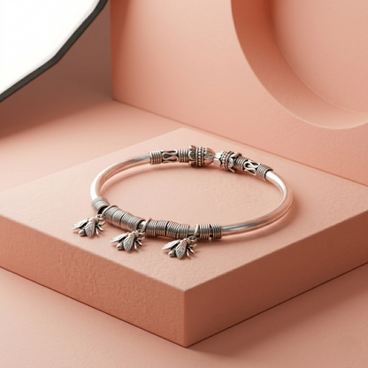 Sterling Silver Bee Charm Kada Bracelet