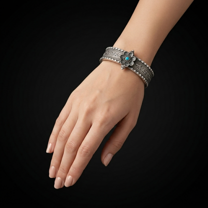 Antique Floral Turquoise 92.5 Silver Kada