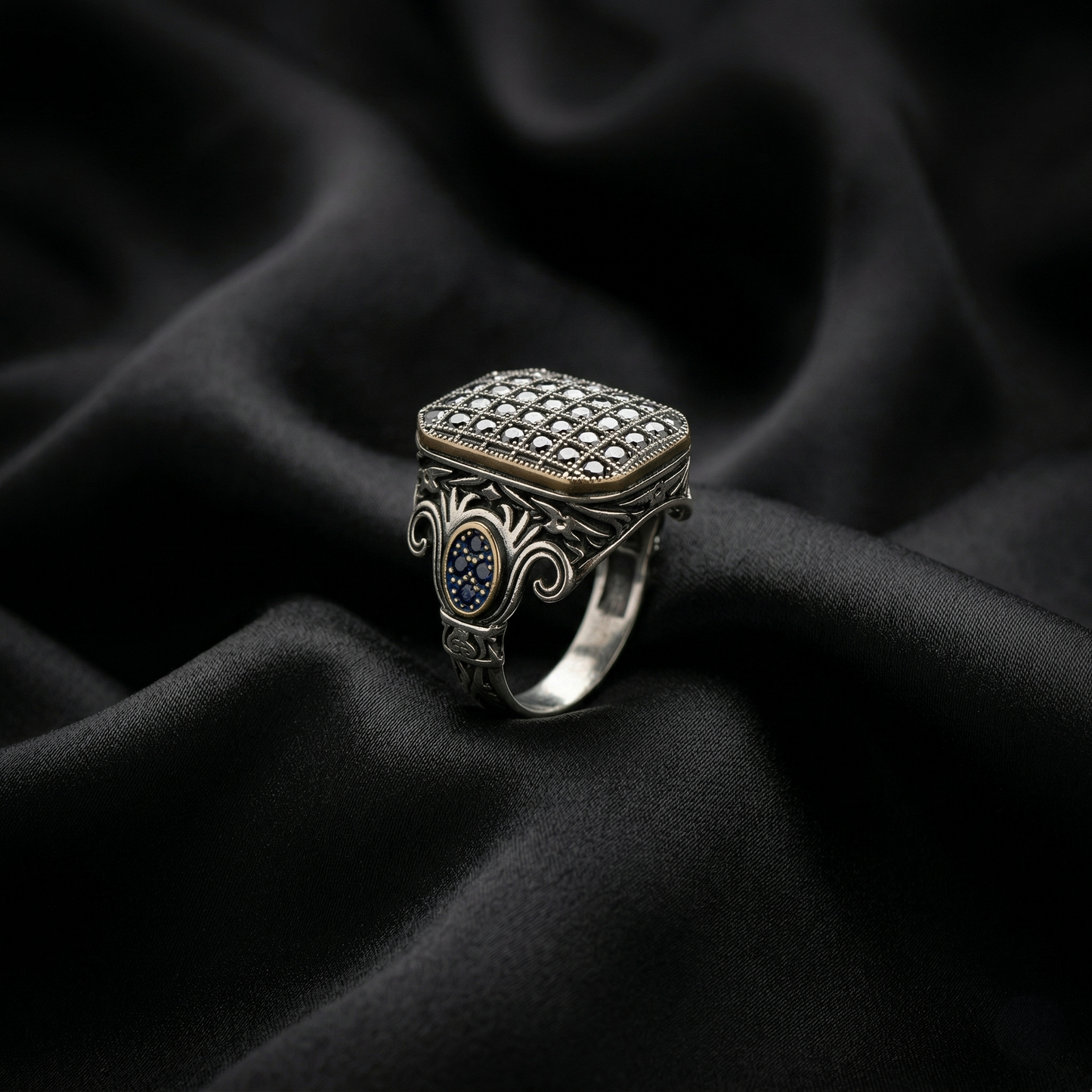 Vintage Silver Signet with Onyx Lattice