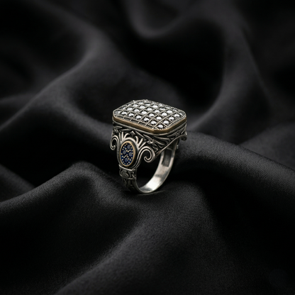 Vintage Silver Signet with Onyx Lattice