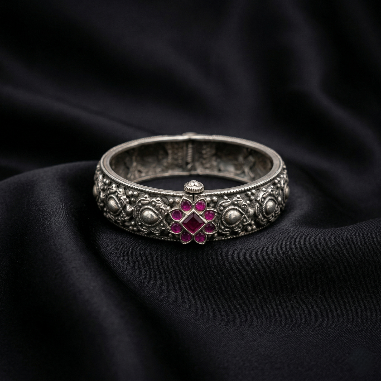 Vintage Floral Ruby 92.5 Silver Kada