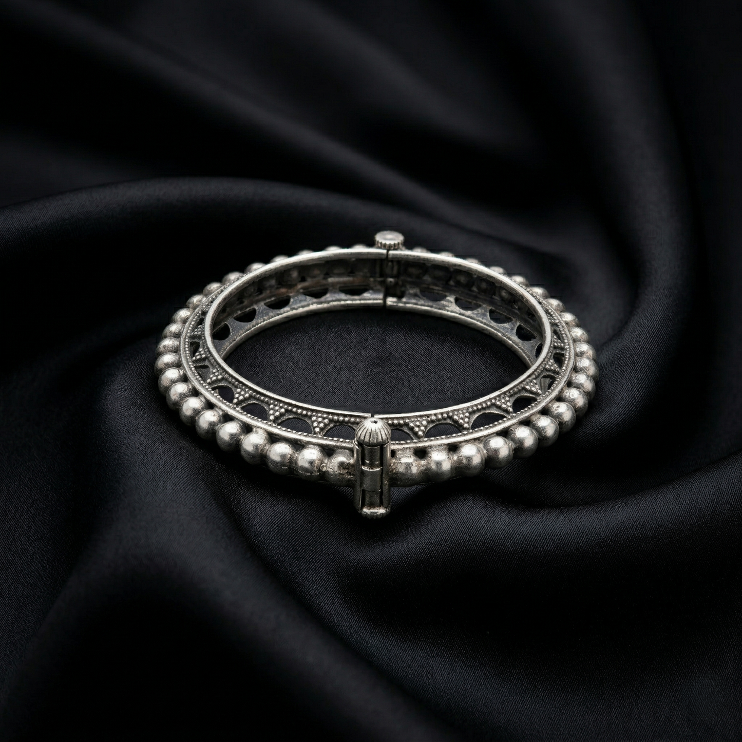 Oxidized Silver Beaded Openable Kada Bracelet