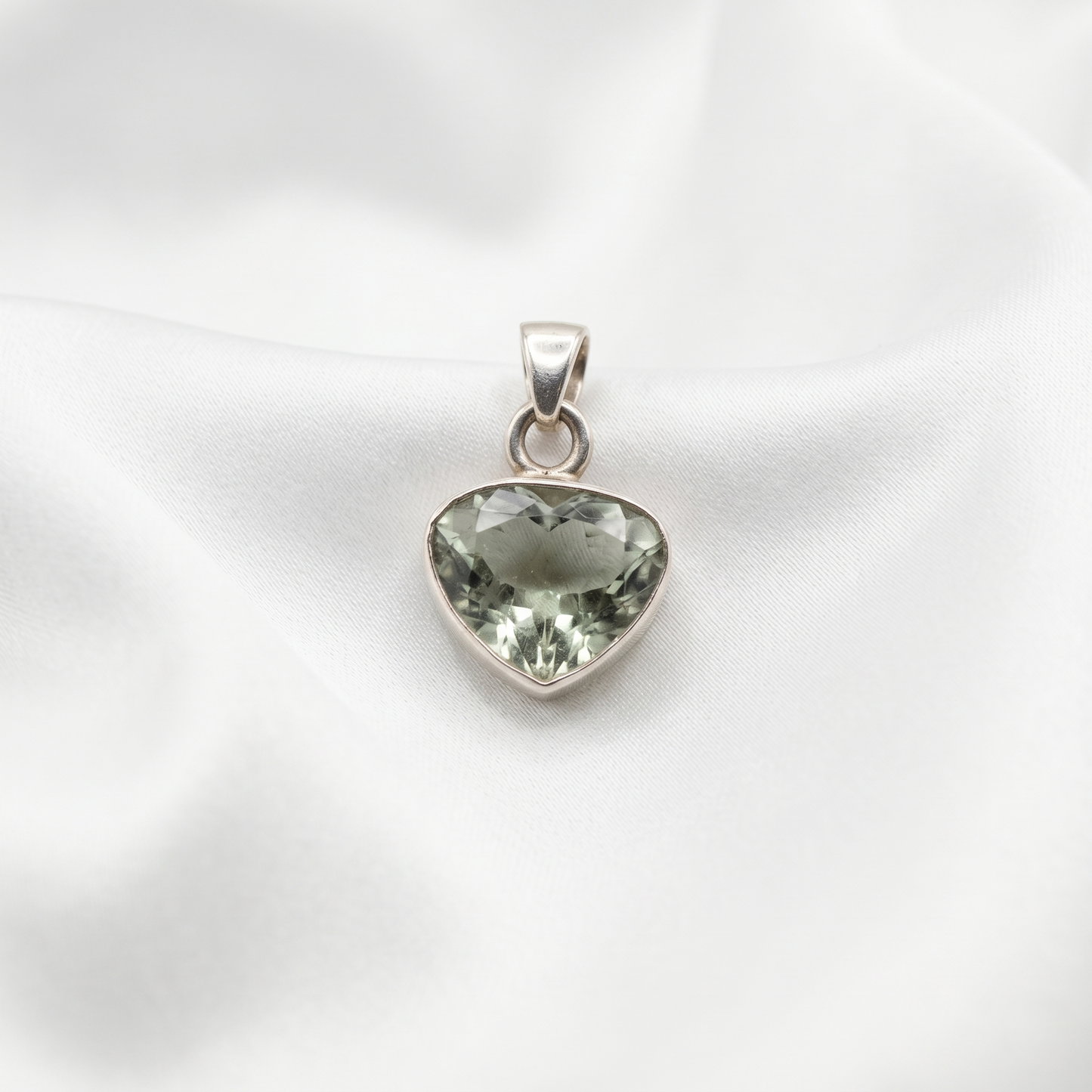 Heart of Heritage Silver Amethyst Pendant