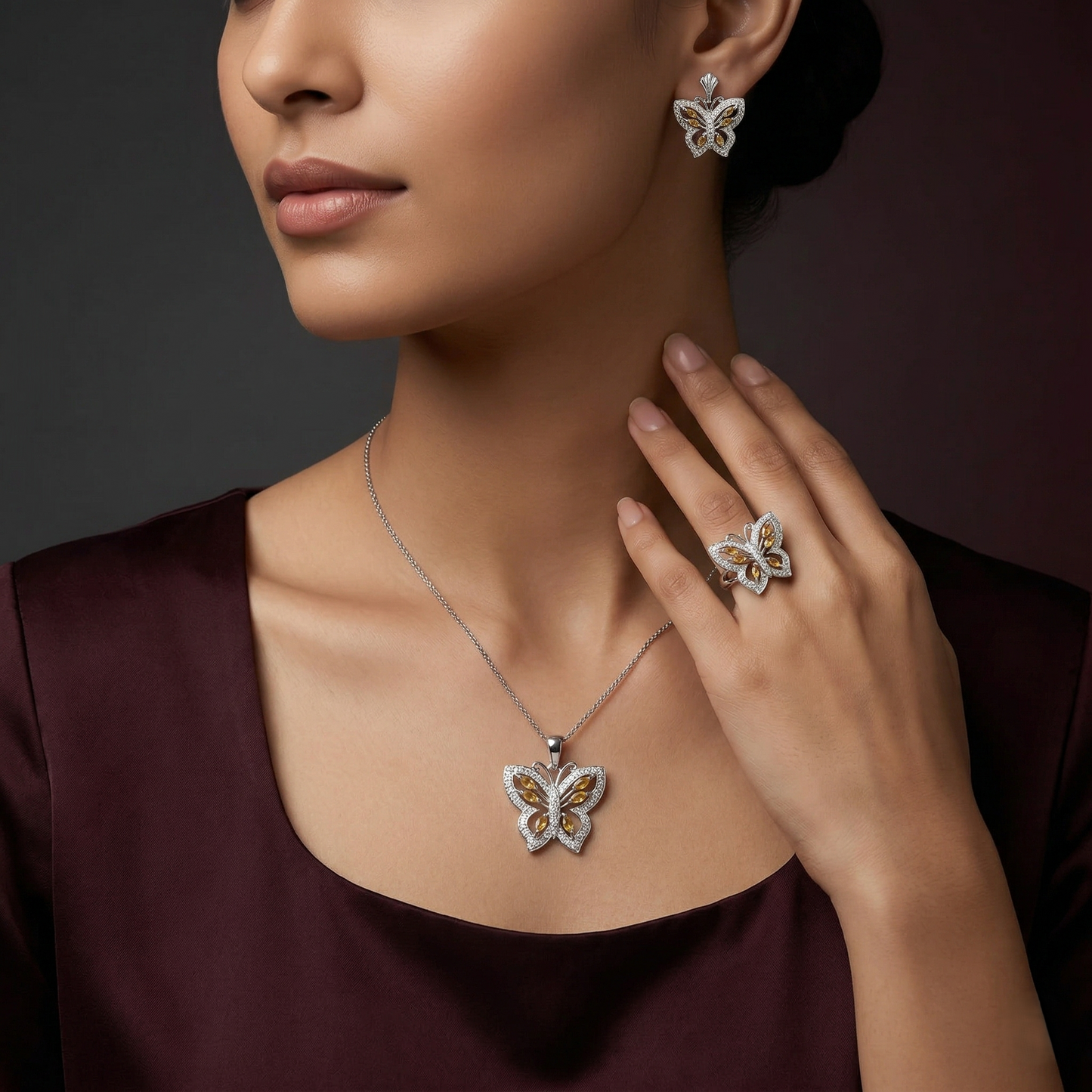 Celestial Flutter 92.5 Silver Pendant Set