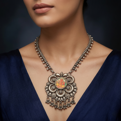 Intricate Silver Lord Ganesha Pendant Necklace