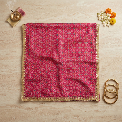 Fuchsia Bandhani Dupatta With Gota Border