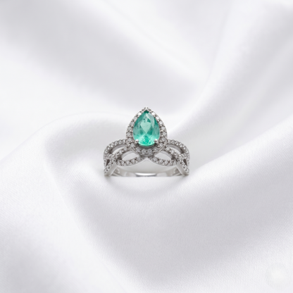 Pear Cut Emerald Halo Gold Ring