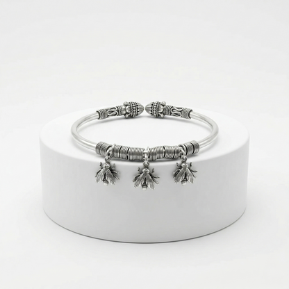 Sterling Silver Bee Charm Kada Bracelet