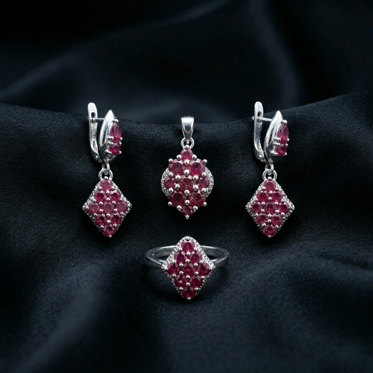 The Regal Crimson Rhombus Set
