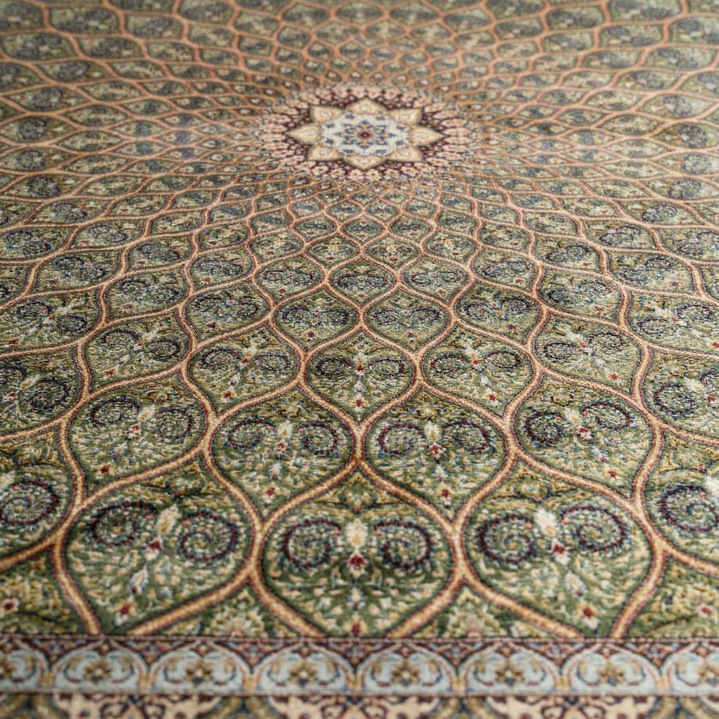 Royal Emerald Hand Tufted Persian Motif Rug