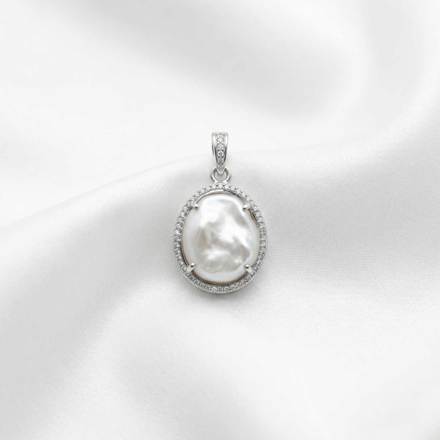 Elegant Oval Baroque Pearl Silver Pendant