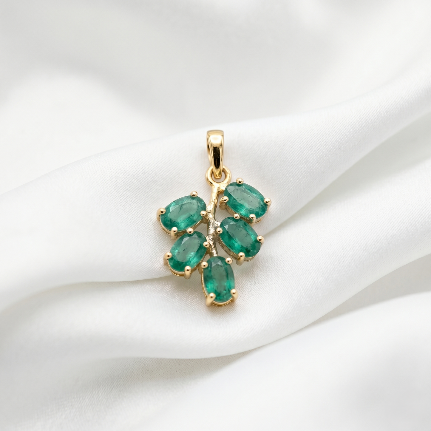 Handcrafted Silver Emerald Leaf Pendant Set