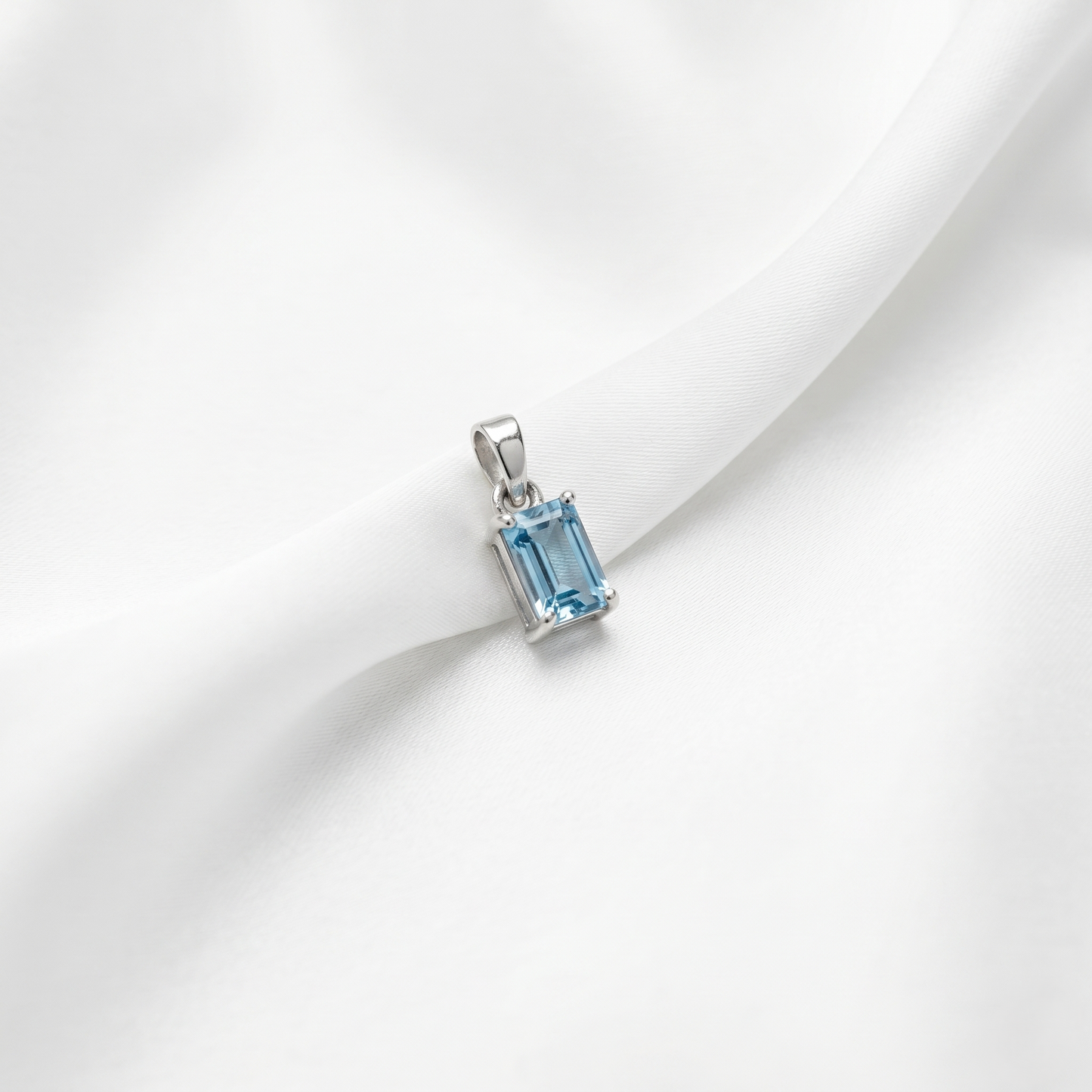 Classic Emerald-Cut Aquamarine Silver Pendant