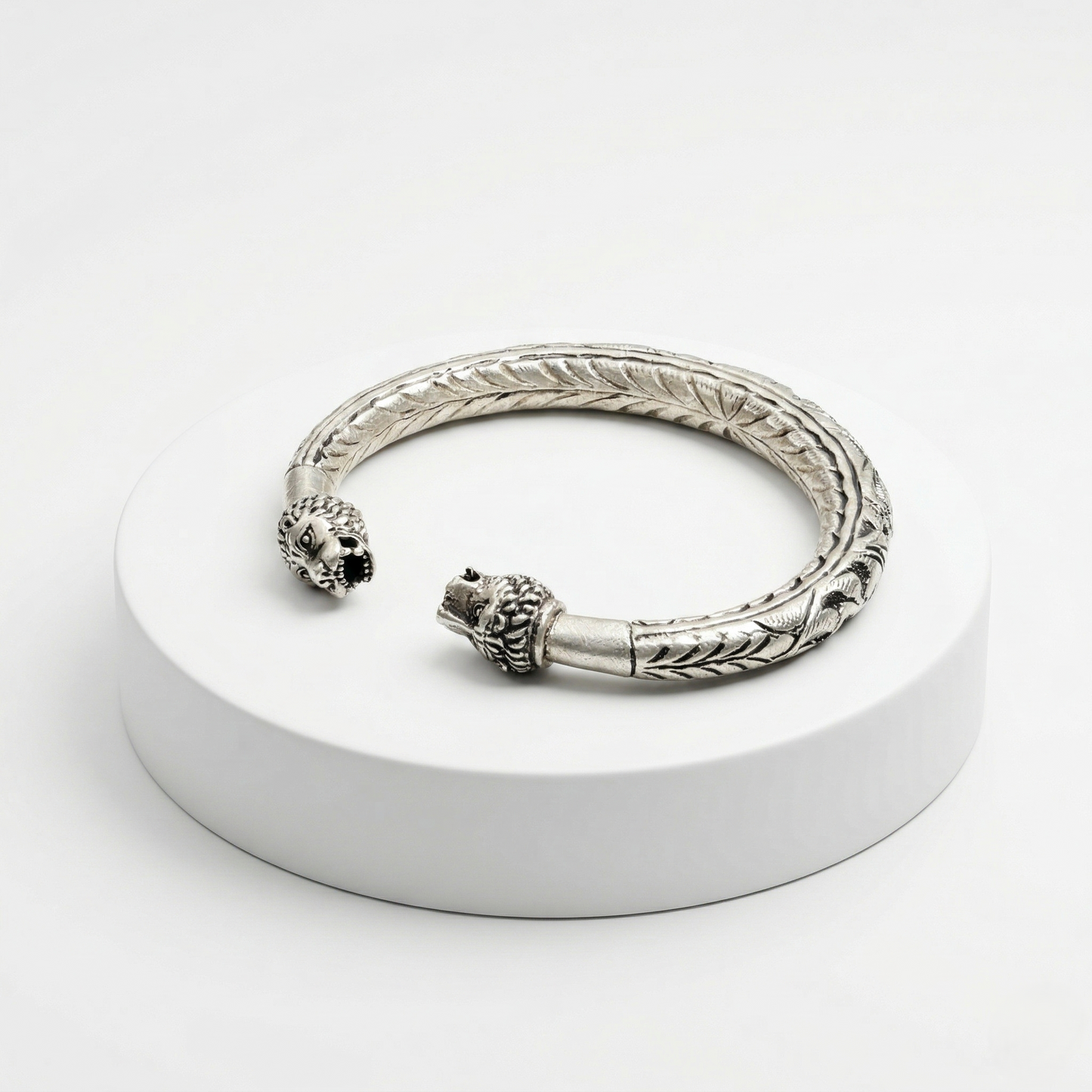 Classic Dual Lion Head Silver Kada