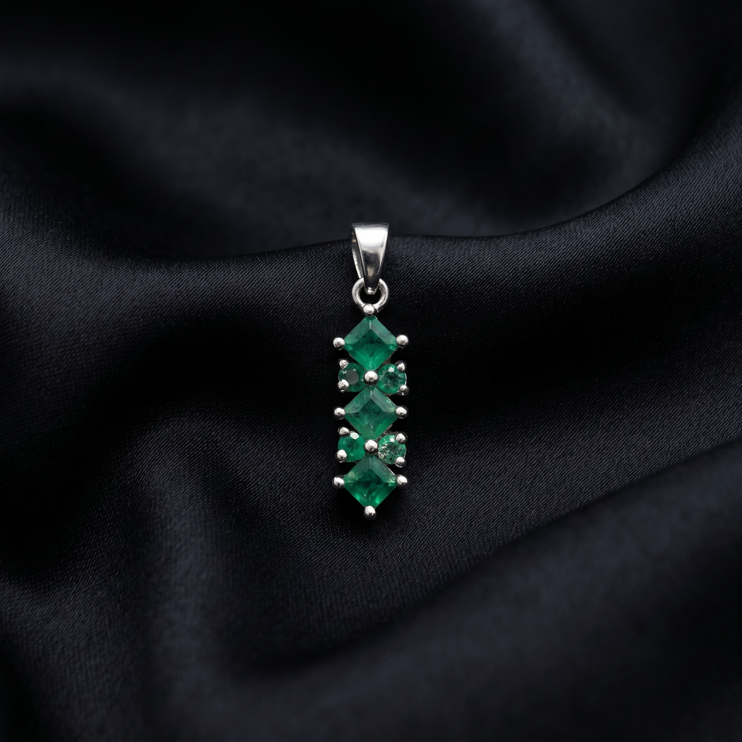 Vintage-Inspired Sterling Silver Emerald Pendant