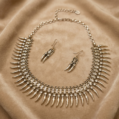 Antique Tribal Claw Silver Choker Set