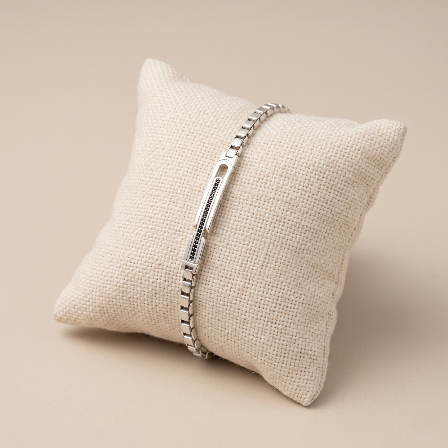Elegant Geometric 92.5 Sterling Silver Bracelet