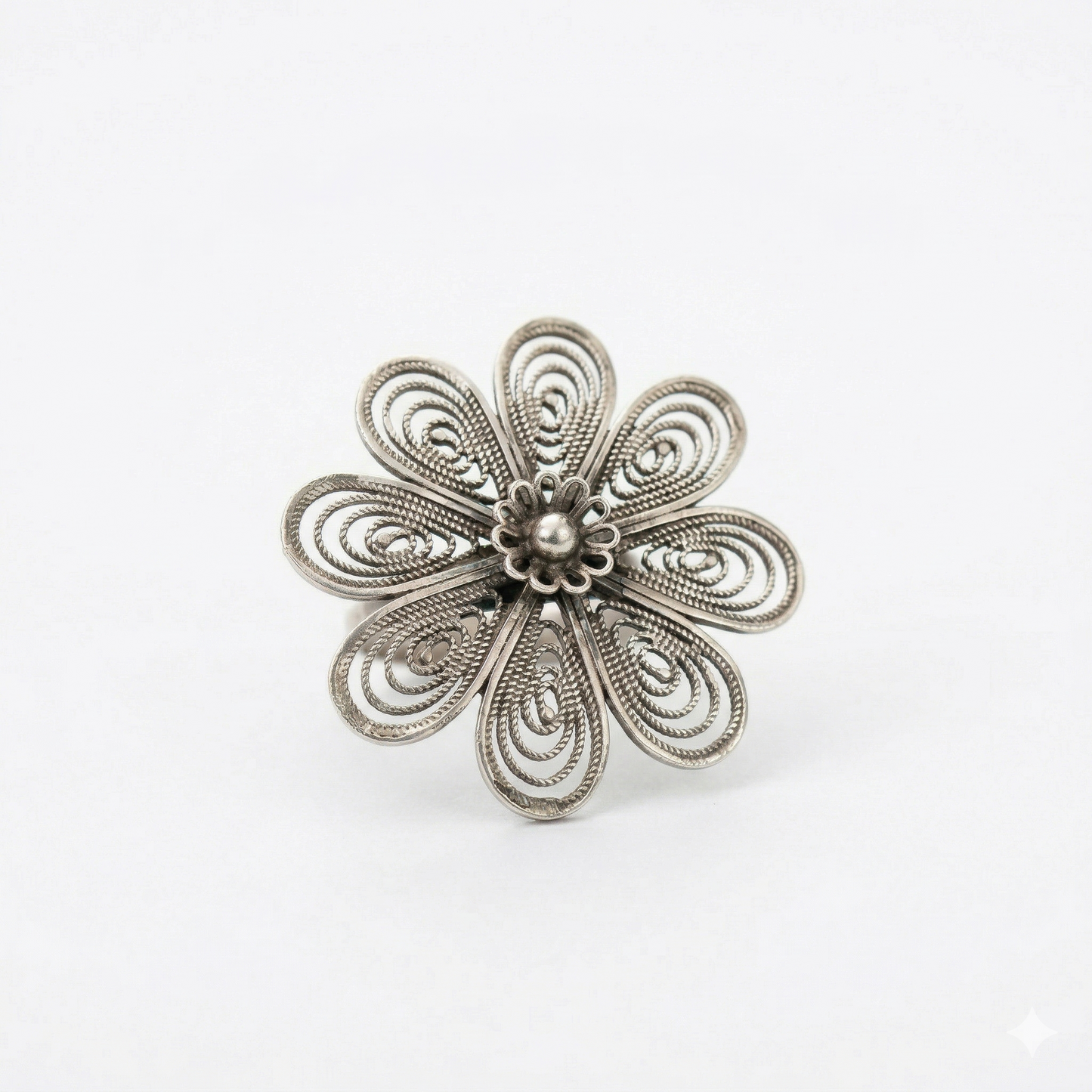 Handcrafted Silver Filigree Floral Petal Ring