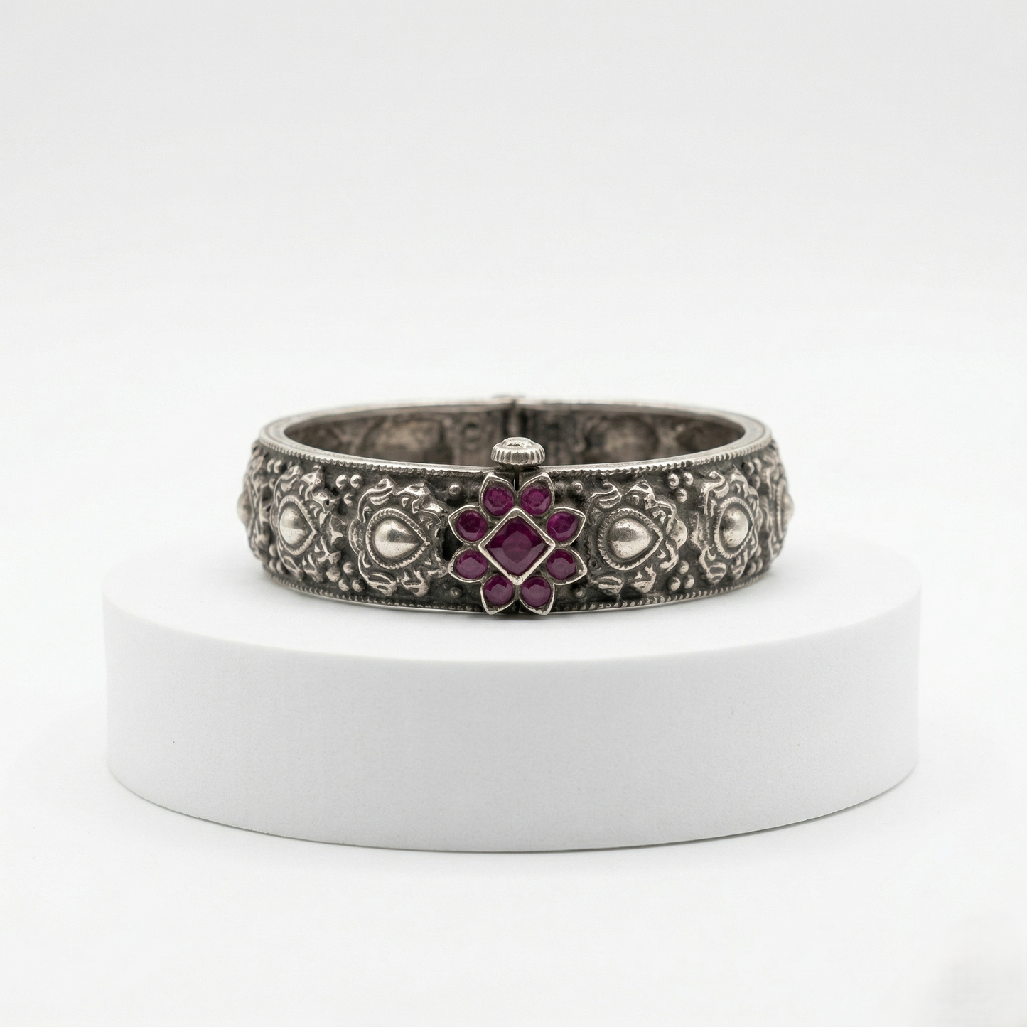 Vintage Floral Ruby 92.5 Silver Kada