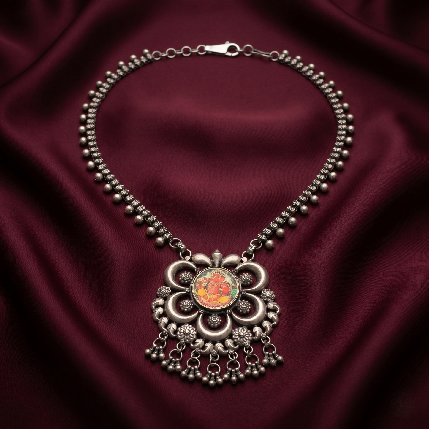 Intricate Silver Lord Ganesha Pendant Necklace
