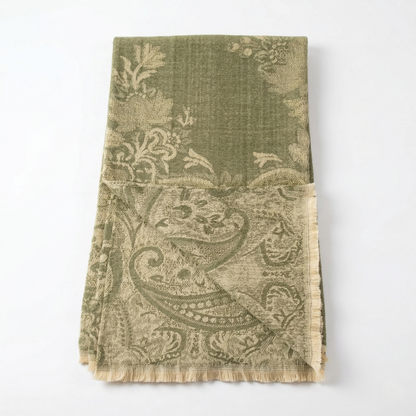 Elegant Paisley Jacquard Woolen Blanket